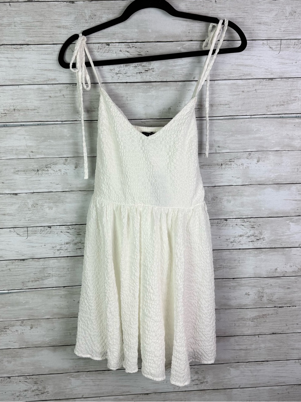 Lulus Cute and Sweet White Tie-Back Mini Skater Dress Size Medium